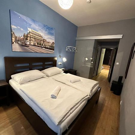 Central Studios Prague Ngoại thất bức ảnh