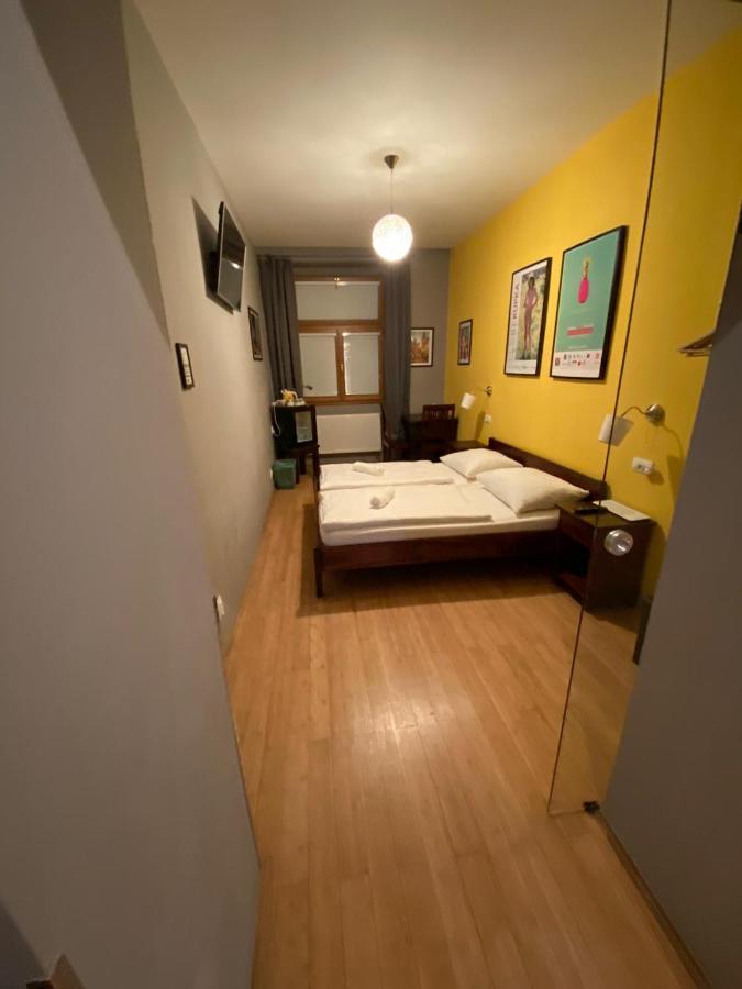 Central Studios Prague Ngoại thất bức ảnh
