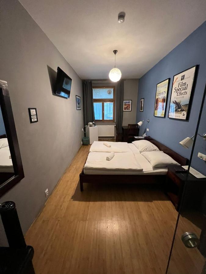 Central Studios Prague Ngoại thất bức ảnh