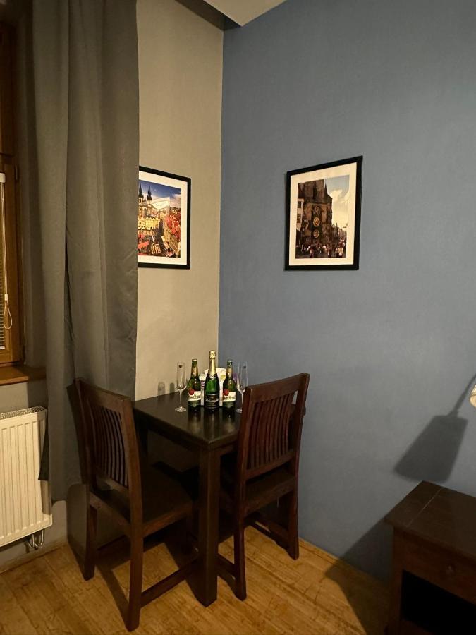 Central Studios Prague Ngoại thất bức ảnh