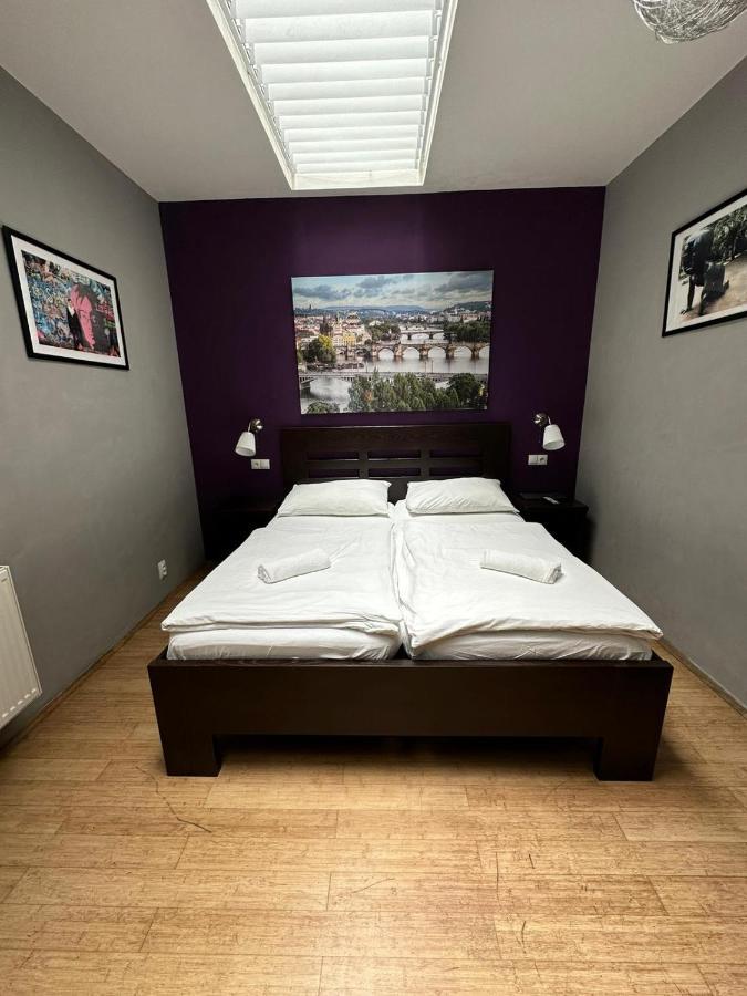 Central Studios Prague Ngoại thất bức ảnh
