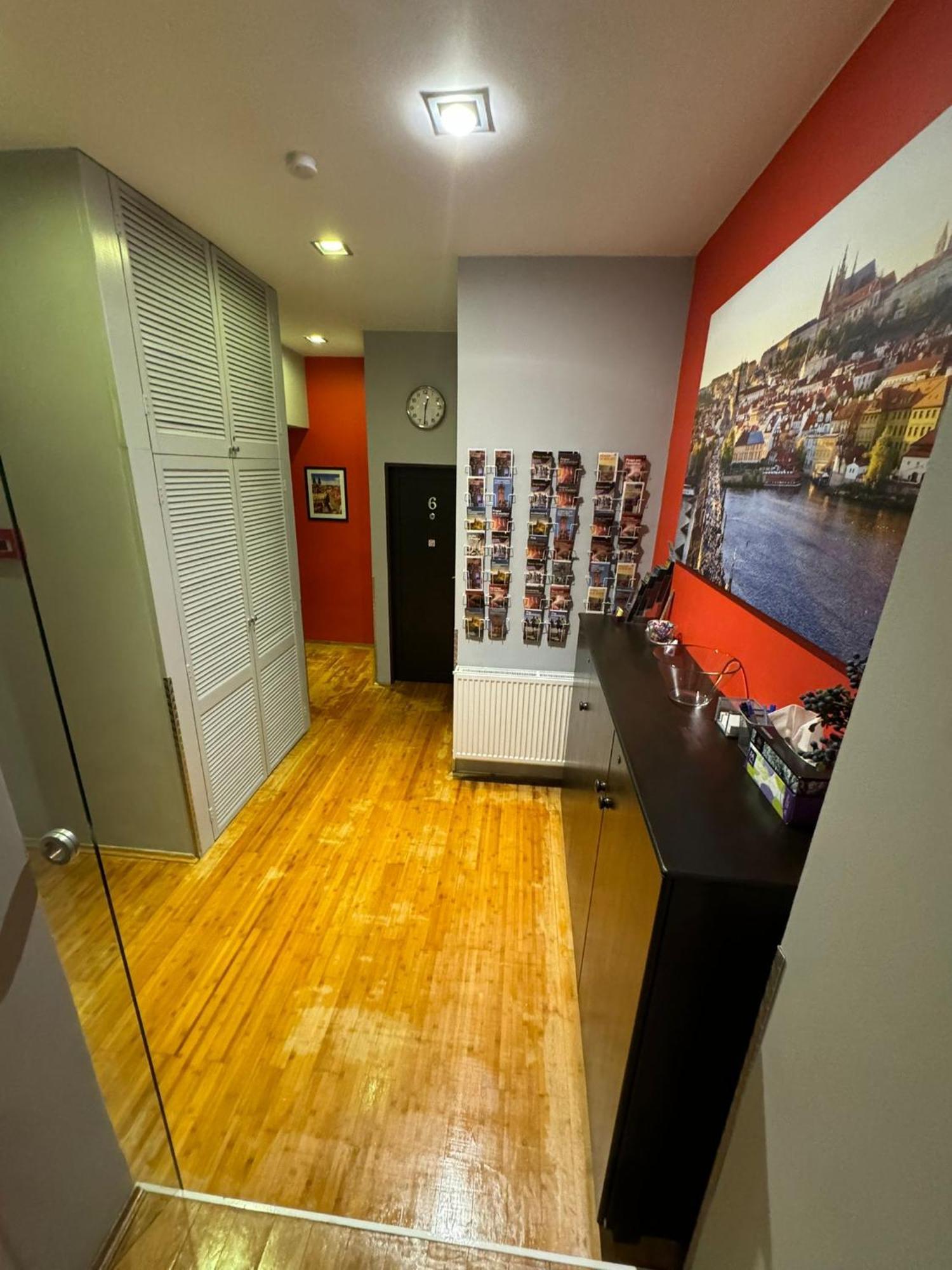Central Studios Prague Ngoại thất bức ảnh