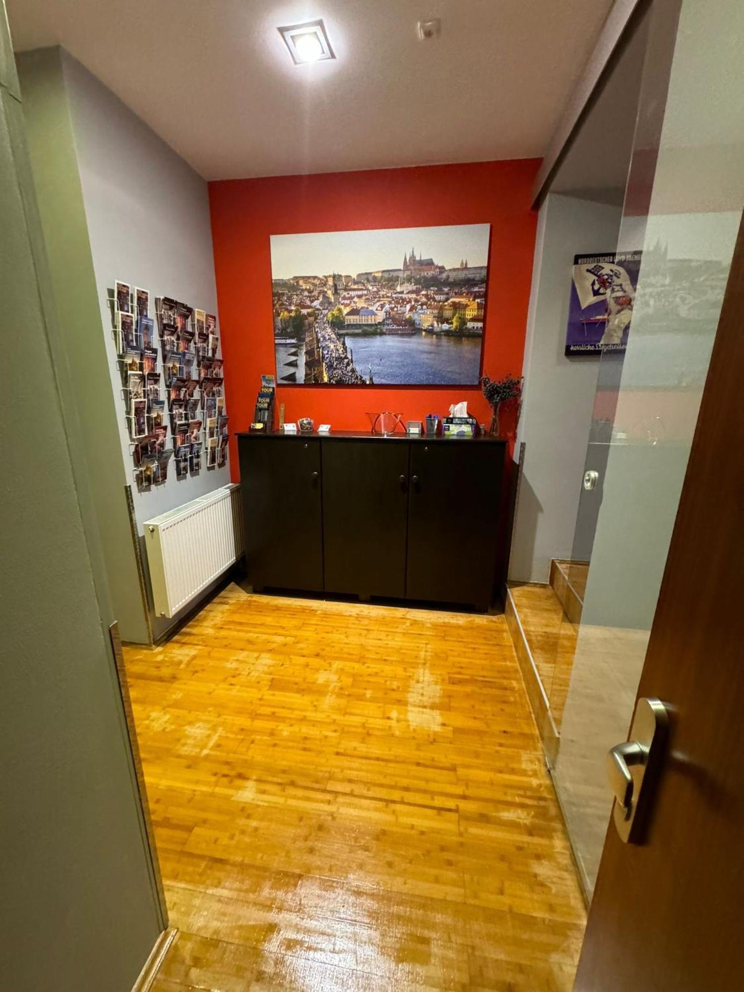 Central Studios Prague Ngoại thất bức ảnh